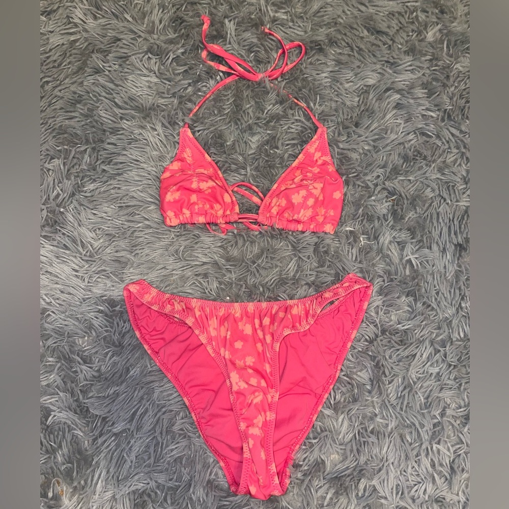 PACSUN XS pink flower bikini